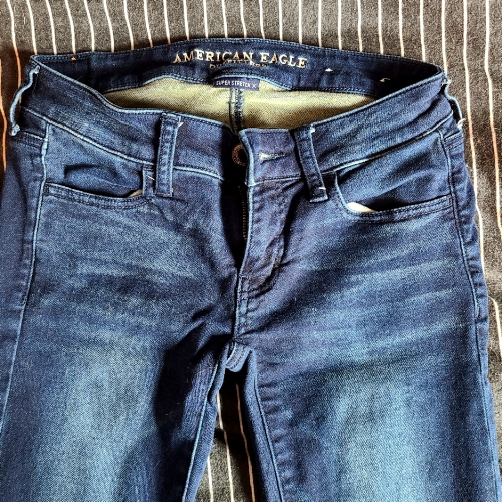 American Eagle size 2 regular super low jeggings